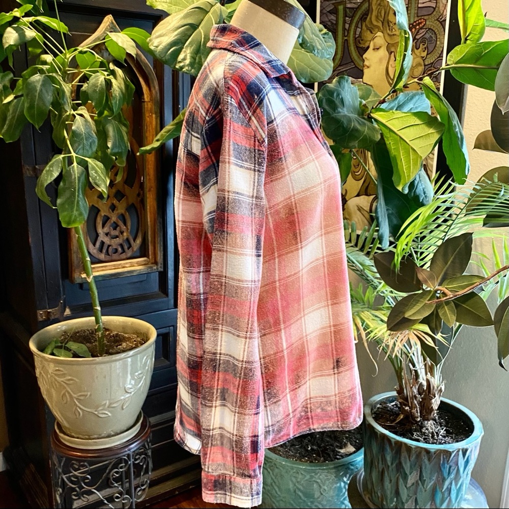 Anthropologie custom bleached flannel - Picture 4 of 13